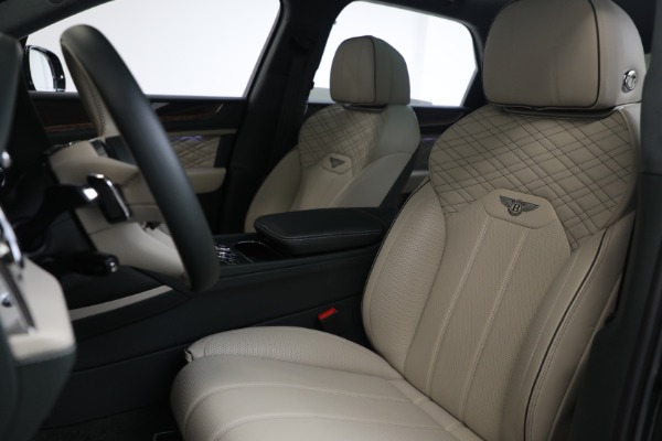 New 2023 Bentley Bentayga V8 for sale $189,900 at Bentley Greenwich in Greenwich CT 06830 17