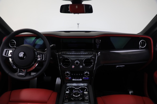 Used 2025 Rolls-Royce Black Badge Cullinan for sale $479,900 at Bentley Greenwich in Greenwich CT 06830 4