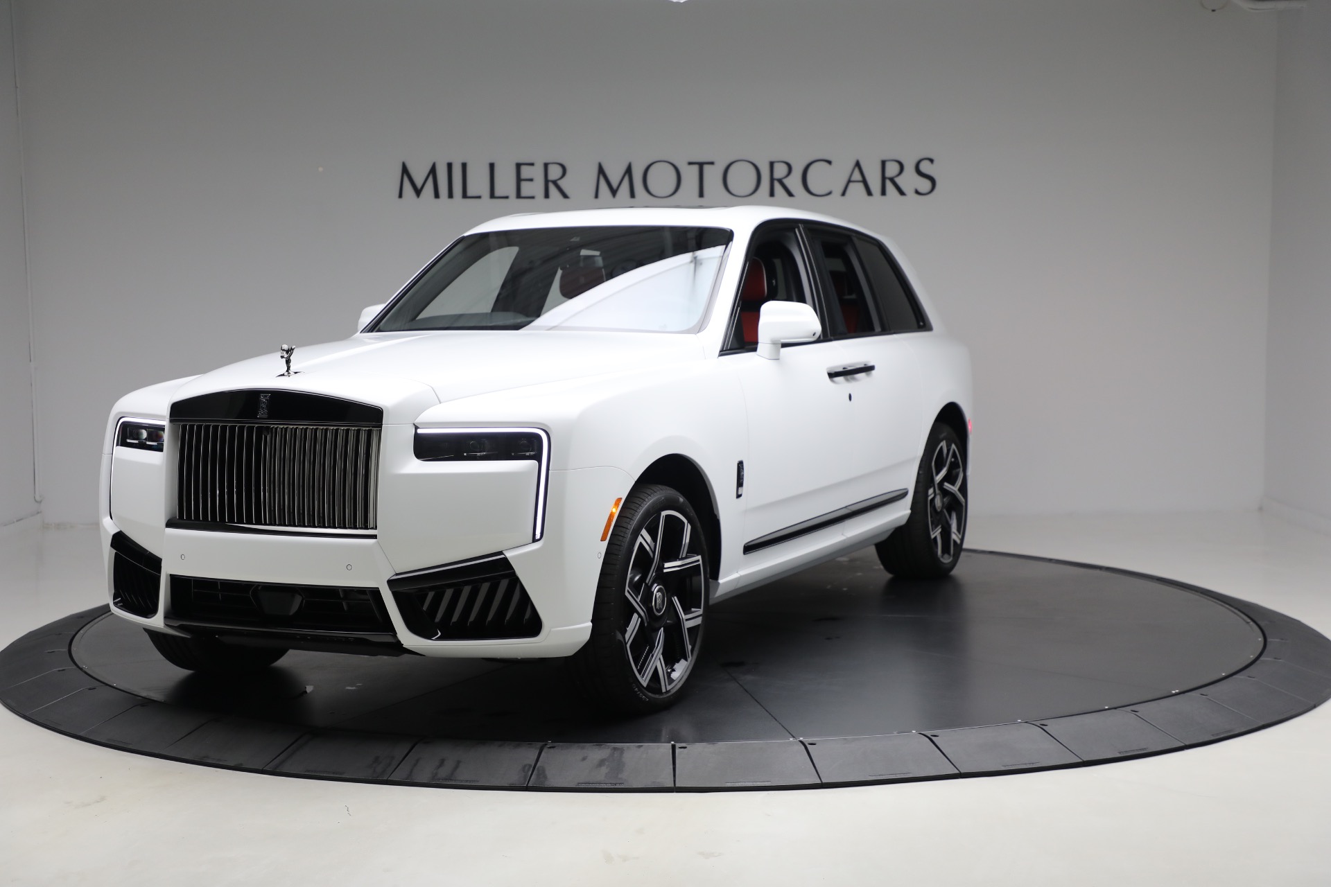 Used 2025 Rolls-Royce Black Badge Cullinan for sale $479,900 at Bentley Greenwich in Greenwich CT 06830 1