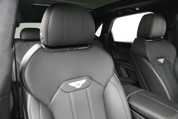 Used 2023 Bentley Bentayga V8 for sale $175,900 at Bentley Greenwich in Greenwich CT 06830 23