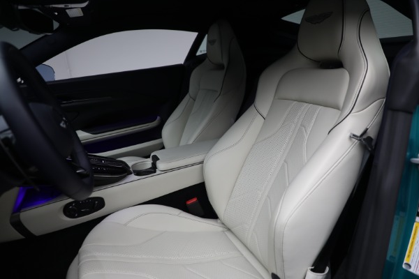 New 2025 Aston Martin Vantage for sale $287,500 at Bentley Greenwich in Greenwich CT 06830 15