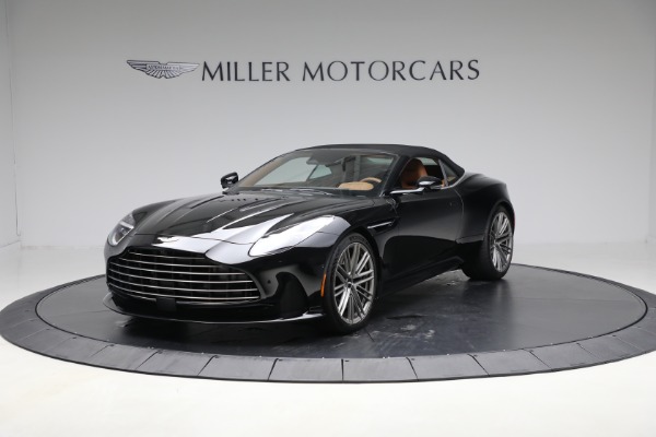 New 2025 Aston Martin DB12 Volante for sale $298,900 at Bentley Greenwich in Greenwich CT 06830 13