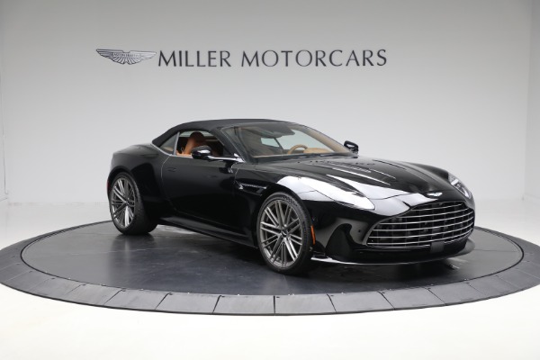 New 2025 Aston Martin DB12 Volante for sale $298,900 at Bentley Greenwich in Greenwich CT 06830 23