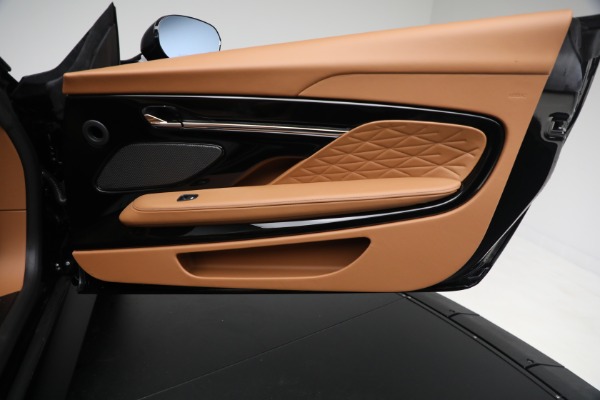 New 2025 Aston Martin DB12 Volante for sale $298,900 at Bentley Greenwich in Greenwich CT 06830 26