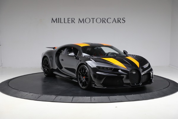 Used 2022 Bugatti Chiron Super Sport 300+ for sale Call for price at Bentley Greenwich in Greenwich CT 06830 11