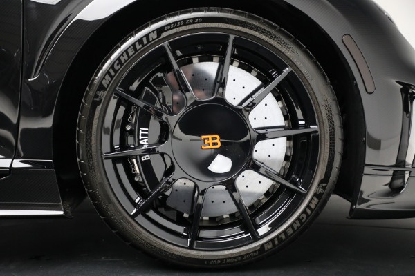 Used 2022 Bugatti Chiron Super Sport 300+ for sale Call for price at Bentley Greenwich in Greenwich CT 06830 28