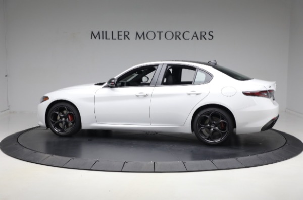 New 2025 Alfa Romeo Giulia for sale $53,290 at Bentley Greenwich in Greenwich CT 06830 4