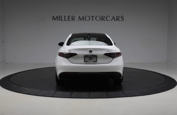 New 2025 Alfa Romeo Giulia for sale $53,290 at Bentley Greenwich in Greenwich CT 06830 7
