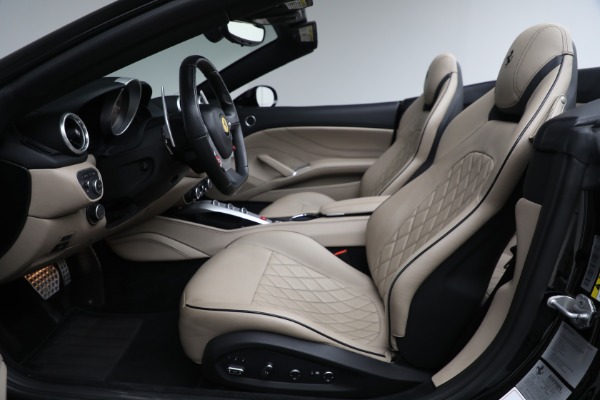 Used 2016 Ferrari California T for sale $122,900 at Bentley Greenwich in Greenwich CT 06830 15