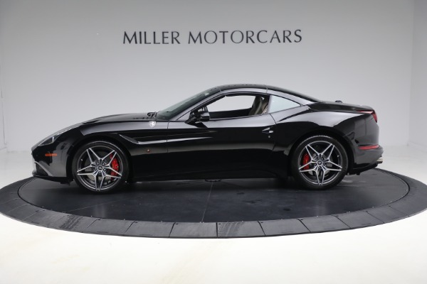 Used 2016 Ferrari California T for sale $122,900 at Bentley Greenwich in Greenwich CT 06830 27