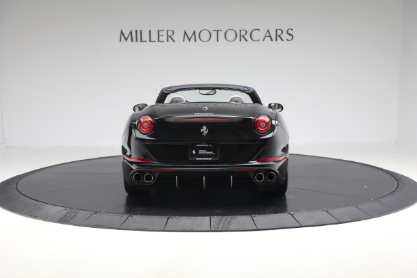 Used 2016 Ferrari California T for sale $122,900 at Bentley Greenwich in Greenwich CT 06830 7