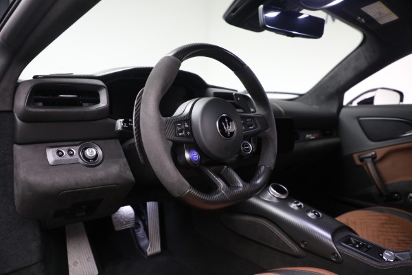 Used 2023 Maserati MC20 for sale $205,900 at Bentley Greenwich in Greenwich CT 06830 14