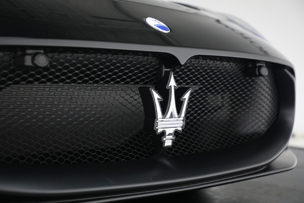 Used 2023 Maserati MC20 for sale $205,900 at Bentley Greenwich in Greenwich CT 06830 25