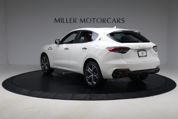 Used 2022 Maserati Levante Modena for sale $53,900 at Bentley Greenwich in Greenwich CT 06830 5