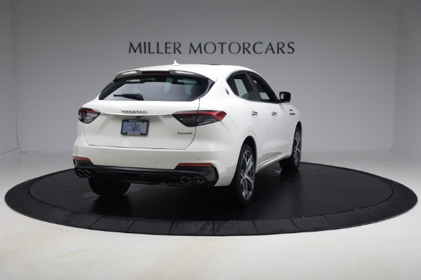 Used 2022 Maserati Levante Modena for sale $53,900 at Bentley Greenwich in Greenwich CT 06830 8