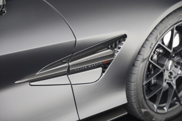 Used 2025 Aston Martin Vanquish for sale $499,900 at Bentley Greenwich in Greenwich CT 06830 15