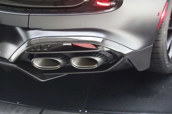 Used 2025 Aston Martin Vanquish for sale $499,900 at Bentley Greenwich in Greenwich CT 06830 18