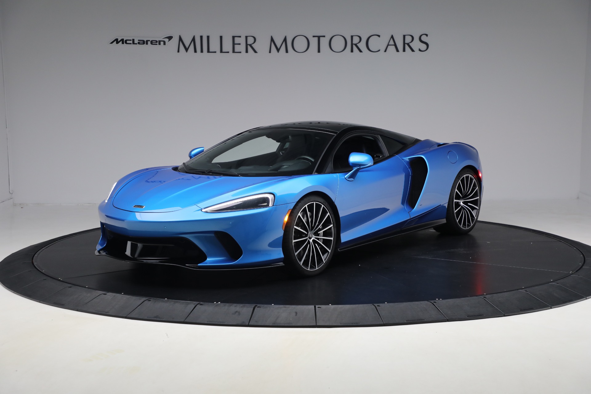 Used 2021 McLaren GT Luxe for sale $149,900 at Bentley Greenwich in Greenwich CT 06830 1