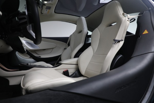Used 2023 McLaren GT Luxe for sale $185,900 at Bentley Greenwich in Greenwich CT 06830 13