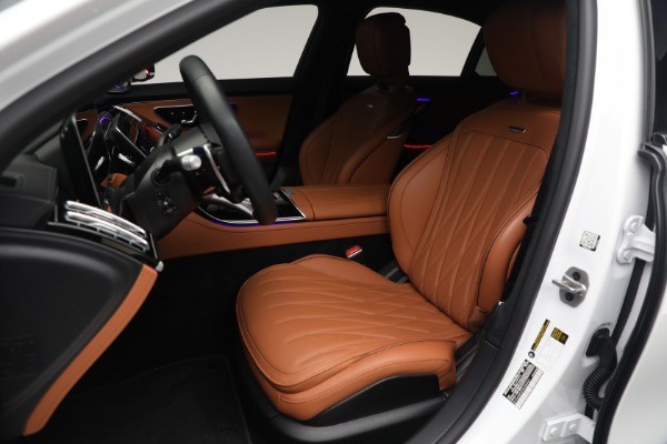 Used 2024 Mercedes-Benz S-Class AMG S 63 E Performance for sale Sold at Bentley Greenwich in Greenwich CT 06830 17