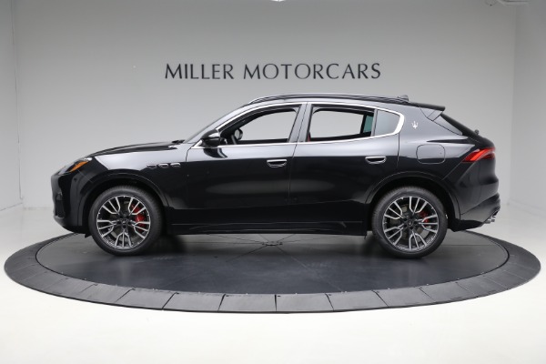 New 2025 Maserati Grecale for sale $83,405 at Bentley Greenwich in Greenwich CT 06830 2