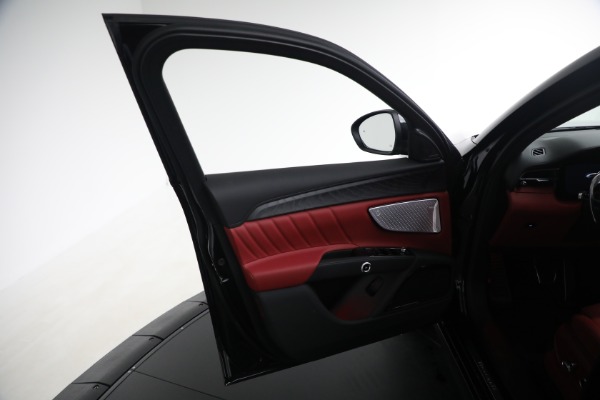 New 2025 Maserati Grecale for sale $83,405 at Bentley Greenwich in Greenwich CT 06830 22