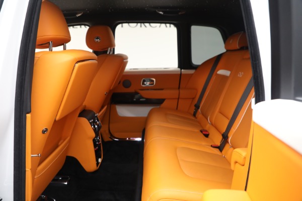 Used 2022 Rolls-Royce Black Badge Cullinan for sale Call for price at Bentley Greenwich in Greenwich CT 06830 25