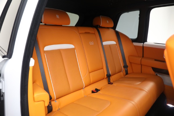 Used 2022 Rolls-Royce Black Badge Cullinan for sale Call for price at Bentley Greenwich in Greenwich CT 06830 28