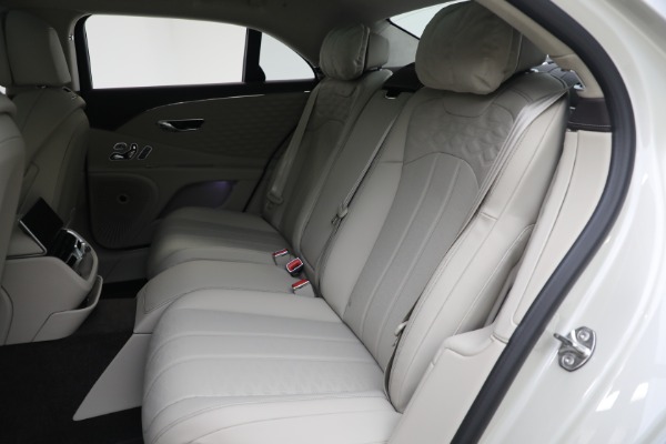 New 2025 Bentley Flying Spur Speed for sale $299,995 at Bentley Greenwich in Greenwich CT 06830 22