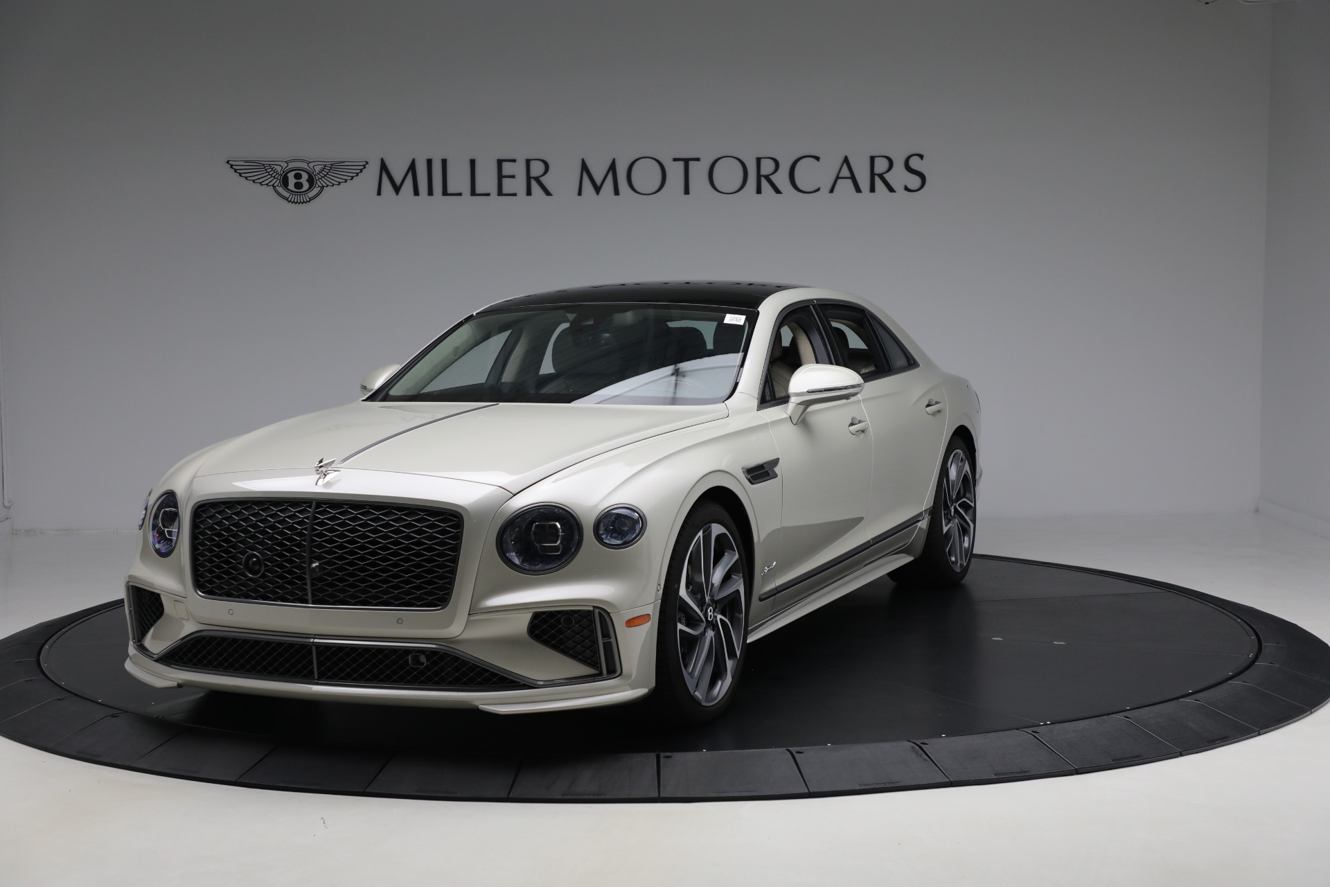 New 2025 Bentley Flying Spur Speed for sale $299,995 at Bentley Greenwich in Greenwich CT 06830 1