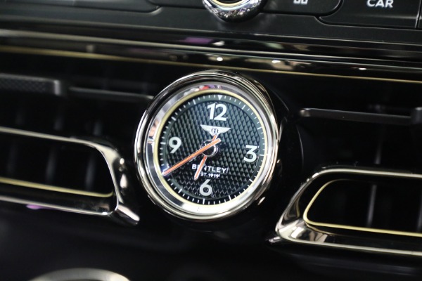 New 2025 Bentley Flying Spur Black Edition for sale Sold at Bentley Greenwich in Greenwich CT 06830 25