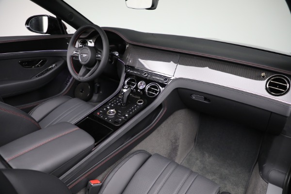 New 2025 Bentley Continental Black Edition for sale $333,770 at Bentley Greenwich in Greenwich CT 06830 28