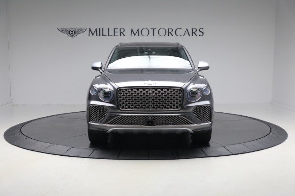 New 2025 Bentley Bentayga EWB Mulliner V8 for sale Sold at Bentley Greenwich in Greenwich CT 06830 11