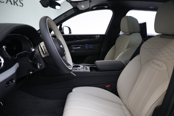New 2025 Bentley Bentayga EWB Mulliner V8 for sale Sold at Bentley Greenwich in Greenwich CT 06830 19