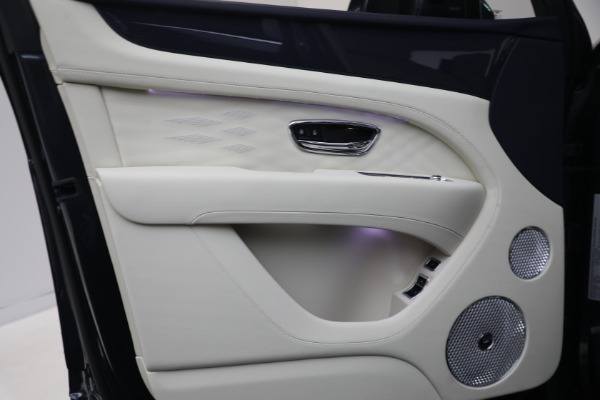 New 2025 Bentley Bentayga Atelier Edition V8 for sale Sold at Bentley Greenwich in Greenwich CT 06830 18