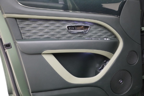 New 2027 BENTLEY BENTAYGA SPEED for sale Call for price at Bentley Greenwich in Greenwich CT 06830 14