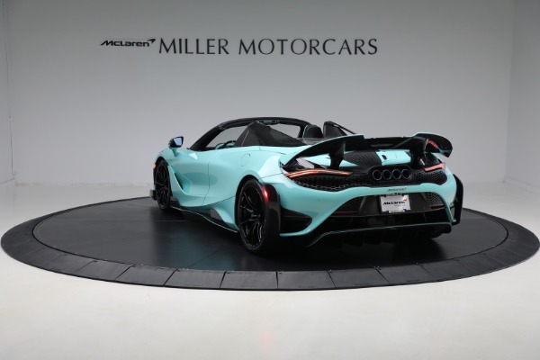 Used 2022 McLaren 765LT Spider for sale Call for price at Bentley Greenwich in Greenwich CT 06830 5