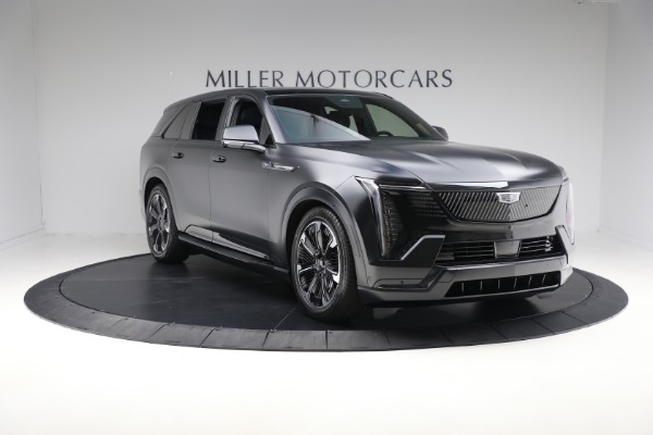 Used 2025 Cadillac Escalade IQ Sport 2 for sale $139,900 at Bentley Greenwich in Greenwich CT 06830 11