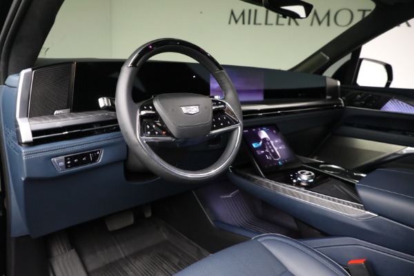 Used 2025 Cadillac Escalade IQ Sport 2 for sale $139,900 at Bentley Greenwich in Greenwich CT 06830 13