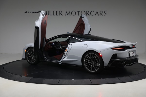 Used 2023 McLaren GT Luxe for sale $185,900 at Bentley Greenwich in Greenwich CT 06830 16