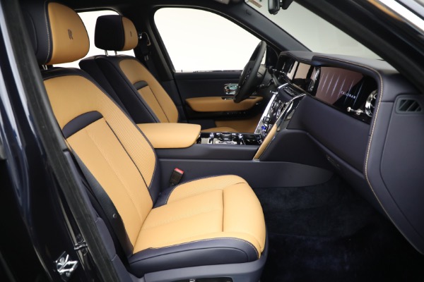 New 2026 Rolls-Royce Cullinan for sale $494,350 at Bentley Greenwich in Greenwich CT 06830 19