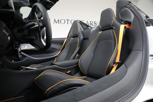 New 2026 McLaren Artura Spider TechLux for sale Sold at Bentley Greenwich in Greenwich CT 06830 21