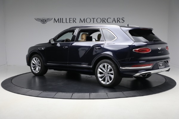 Used 2024 Bentley Bentayga EWB V8 for sale $204,900 at Bentley Greenwich in Greenwich CT 06830 3