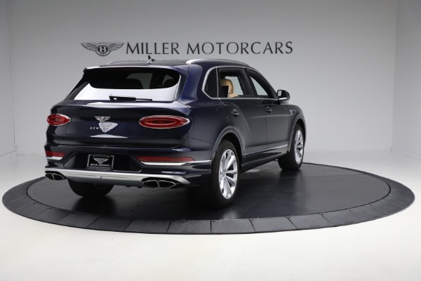 Used 2024 Bentley Bentayga EWB V8 for sale $204,900 at Bentley Greenwich in Greenwich CT 06830 6
