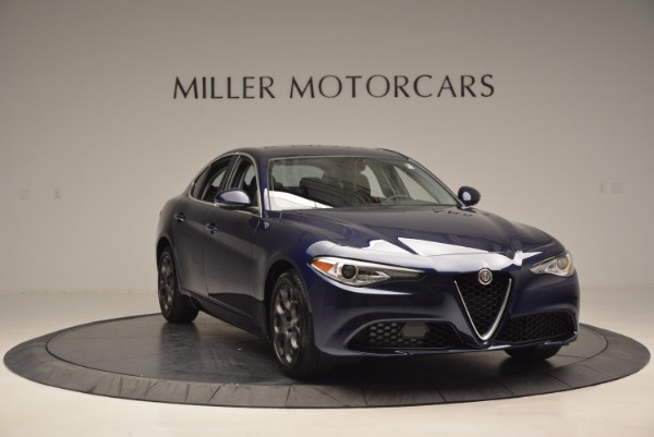 New 2017 Alfa Romeo Giulia for sale Sold at Bentley Greenwich in Greenwich CT 06830 11