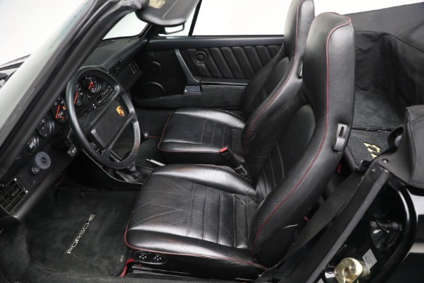 Used 1989 Porsche 911 Carrera Turbo for sale $435,000 at Bentley Greenwich in Greenwich CT 06830 26