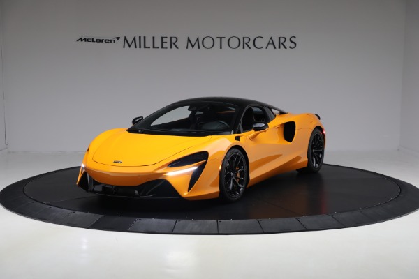 Used 2024 McLaren Artura Vision | Greenwich, CT