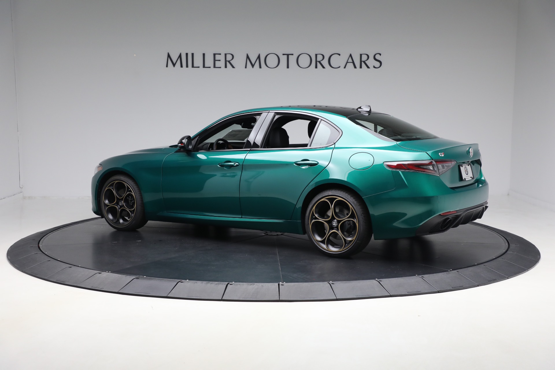New 2025 Alfa Romeo Giulia Intensa For Sale (Special Pricing