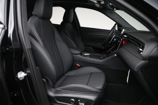 New 2025 Maserati Grecale for sale $77,058 at Bentley Greenwich in Greenwich CT 06830 17