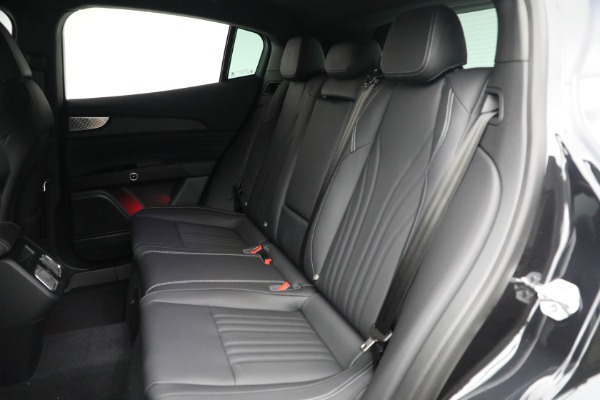 New 2025 Maserati Grecale for sale $77,058 at Bentley Greenwich in Greenwich CT 06830 21